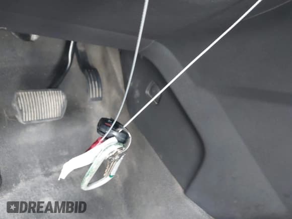 ✅ 2015 Ford Transit Connect XL • VIN: NM0LS7E79F1208111 • Lot: 41951724. Wystawiony na IAAI z przebiegiem 305 163 mil. Bezpłatny archiwum sprzedaży aukcyjnych z USA i szczegółowy raport historii pojazdu na DreamBid. Zdjęcie 11.