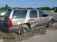 2013 Chevrolet Tahoe LTZ z VIN 1GNSKCE05DR284635, wystawiony jako Copart lot #64638575 z przebiegiem 162 319 mil mil oraz Czysty tytuł • Clean title. Historia ofert i sprzedaży dostępna na DreamBid. Obrazek 3.