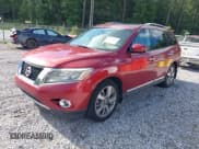 ✅ 2015 Nissan Pathfinder SV • VIN: 5N1AR2MN2FC656246 • Lot: 42518520. Listed on IAAI with 165,532 mi. Free auction sales archive from the USA and detailed vehicle history report at DreamBid. Image 2.