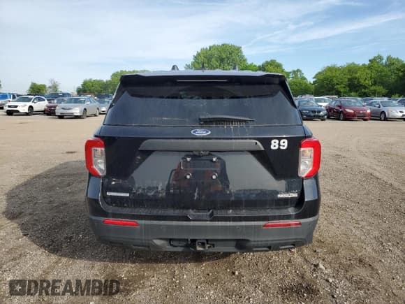 ✅ 2021 Ford Police Interceptor Utility • VIN: 1FM5K8AB9MGA18861 • Lot: 57983875. Wystawiony na Copart z przebiegiem 45 170 mil. Bezpłatny archiwum sprzedaży aukcyjnych z USA i szczegółowy raport historii pojazdu na DreamBid. Zdjęcie 6.