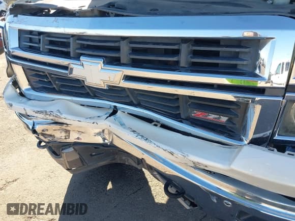 ✅ 2014 Chevrolet Silverado 1500 LTZ • VIN: 3GCUKSEC1EG355997 • Lot: 43553298. Wystawiony na IAAI z przebiegiem 132 594 mil. Bezpłatny archiwum sprzedaży aukcyjnych z USA i szczegółowy raport historii pojazdu na DreamBid. Zdjęcie 6.