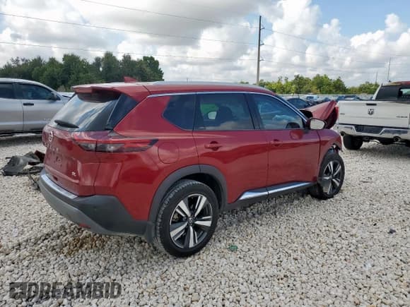 ✅ 2021 Nissan Rogue SL • VIN: 5N1AT3CA7MC841573 • Lot: 70486085. Listed on Copart with 69,703 mi. Free auction sales archive from the USA and detailed vehicle history report at DreamBid. Image 3.