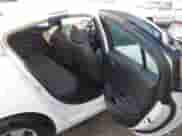 2017 Chevrolet Cruze LS z VIN 1G1BC5SMXH7265209, wystawiony jako IAAI lot #43371995 z przebiegiem 133 478 mil mil oraz . Historia ofert i sprzedaży dostępna na DreamBid. Obrazek 8.