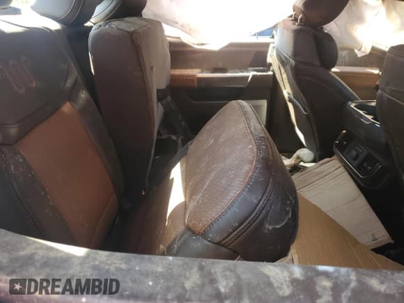 ✅ 2024 Ford F-150 King Ranch • VIN: 1FTFW6LD2RFB26476 • Лот: 69249865. Опубликован ранее на Copart с пробегом Не указан. Бесплатный доступ к архиву аукционных продаж из США и подробный отчёт об истории автомобиля на DreamBid. Изображение 10.