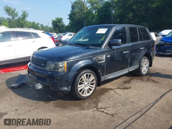 ✅ 2011 Land Rover Range Rover Sport HSE Lux • VIN: SALSK2D47BA713513 • Lot: 42664248. Listed on IAAI with 234,659 mi. Free auction sales archive from the USA and detailed vehicle history report at DreamBid. Image 2.