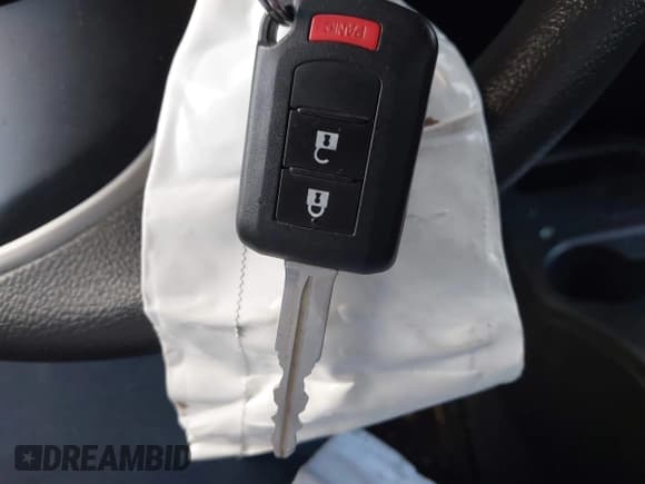 ✅ 2018 Mitsubishi Mirage ES • VIN: ML32F3FJ8JHF05236 • Lot: 43686215. Listed on IAAI with 89,941 mi. Free auction sales archive from the USA and detailed vehicle history report at DreamBid. Image 11.