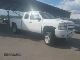 ✅ 2011 Chevrolet Silverado 1500 LTZ • VIN: 1GCRKTE30BZ403769 • Lot: 43234978. Listed on IAAI with 206,838 mi. Free auction sales archive from the USA and detailed vehicle history report at DreamBid. Image 1.