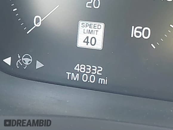 ✅ 2021 Volvo V60 • VIN: YV4102WK1M1071620 • Lot: 42354999. Wystawiony na IAAI z przebiegiem 48 332 mil. Bezpłatny archiwum sprzedaży aukcyjnych z USA i szczegółowy raport historii pojazdu na DreamBid. Zdjęcie 15.