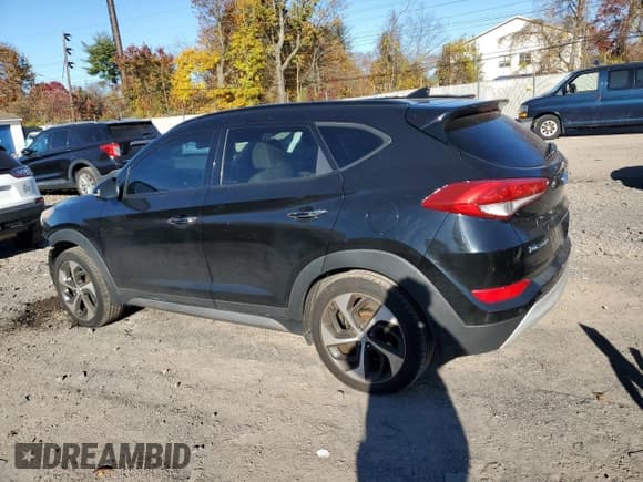 ✅ 2017 Hyundai Tucson Sport • VIN: KM8J3CA21HU294120 • Лот: 90997085. Опубликован ранее на Copart с пробегом 179 102 миль. Бесплатный доступ к архиву аукционных продаж из США и подробный отчёт об истории автомобиля на DreamBid. Изображение 2.