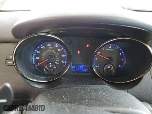 ✅ 2011 Hyundai Genesis Coupe Grand Touring • VIN: KMHHU6KH5BU058125 • Lot: 52256655. Wystawiony na Copart z przebiegiem 174 568 mil. Bezpłatny archiwum sprzedaży aukcyjnych z USA i szczegółowy raport historii pojazdu na DreamBid. Zdjęcie 9.