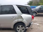 ✅ 2006 Saturn VUE • VIN: 5GZCZ53466S834963 • Lot: 42157328. Wystawiony na IAAI z przebiegiem 146 518 mil. Bezpłatny archiwum sprzedaży aukcyjnych z USA i szczegółowy raport historii pojazdu na DreamBid. Zdjęcie 17.