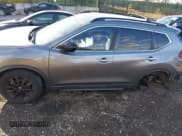 ✅ 2017 Nissan Rogue SL • VIN: 5N1AT2MV4HC827681 • Lot: 43702915. Listed on IAAI with 119,842 mi. Free auction sales archive from the USA and detailed vehicle history report at DreamBid. Image 14.