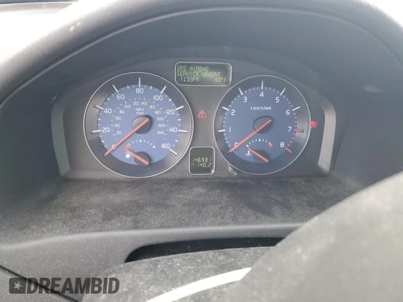 ✅ 2010 Volvo V50 R-Design • VIN: YV1672MJ0A2554465 • Лот: 43525445. Опубликован ранее на Copart с пробегом 146 981 миль. Бесплатный доступ к архиву аукционных продаж из США и подробный отчёт об истории автомобиля на DreamBid. Изображение 9.