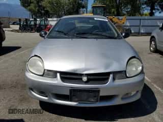 2002 Dodge Neon ES z VIN 1B3ES56C82D652554, wystawiony jako Copart lot #56375945 z przebiegiem 64 073 mil mil oraz Czysty tytuł • Clean title. Historia ofert i sprzedaży dostępna na DreamBid. Obrazek 5.