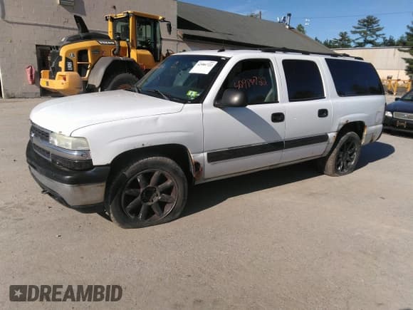 ✅ 2003 Chevrolet Suburban LS • VIN: 3GNFK16Z93G346023 • Лот: 42986722. Опубликован ранее на IAAI с пробегом 367 416 миль. Бесплатный доступ к архиву аукционных продаж из США и подробный отчёт об истории автомобиля на DreamBid. Изображение 2.