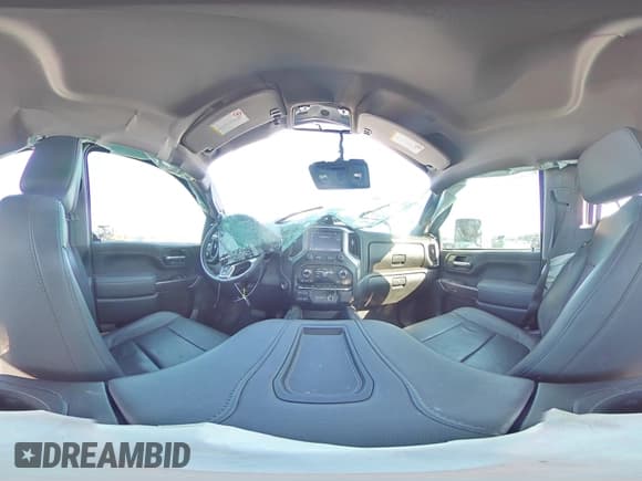 ✅ 2021 Chevrolet Silverado 2500HD LTZ • VIN: 1GC1YPE74MF236388 • Lot: 68639035. Wystawiony na Copart z przebiegiem 50 823 mil. Bezpłatny archiwum sprzedaży aukcyjnych z USA i szczegółowy raport historii pojazdu na DreamBid. Zdjęcie 14.