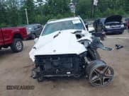 ✅ 2025 Mercedes-Benz GLE 450 • VIN: 4JGFB5KB1SB401995 • Lot: 42801682. Listed on IAAI with 6,027 mi. Free auction sales archive from the USA and detailed vehicle history report at DreamBid. Image 11.