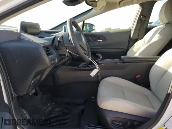 ✅ 2023 Toyota Prius LE • VIN: JTDACAAU6P3008082 • Lot: 69841073. Listed on Copart with 1,189 mi. Free auction sales archive from the USA and detailed vehicle history report at DreamBid. Image 7.