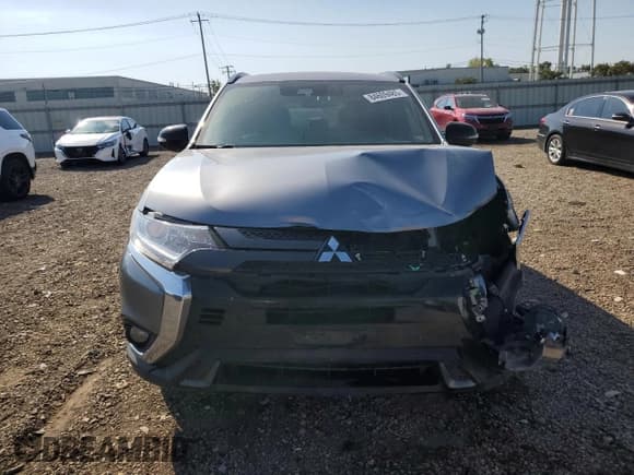 ✅ 2020 Mitsubishi Outlander ES • VIN: JA4AZ3A38LZ037571 • Lot: 84609485. Wystawiony na Copart z przebiegiem 135 039 mil. Bezpłatny archiwum sprzedaży aukcyjnych z USA i szczegółowy raport historii pojazdu na DreamBid. Zdjęcie 5.