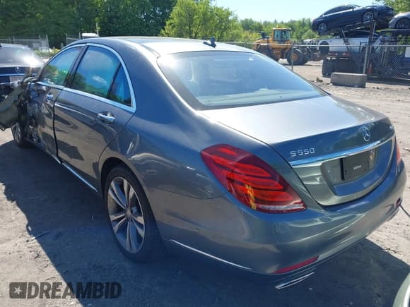 ✅ 2016 Mercedes-Benz S 550 • VIN: WDDUG8FB3GA237905 • Lot: 42286745. Wystawiony na IAAI z przebiegiem 47 000 mil. Bezpłatny archiwum sprzedaży aukcyjnych z USA i szczegółowy raport historii pojazdu na DreamBid. Zdjęcie 3.