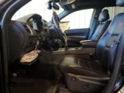 ✅ 2017 Dodge Durango R/T • VIN: 1C4SDJCT2HC725831 • Lot: 85854635. Wystawiony na Copart z przebiegiem 140 920 mil. Bezpłatny archiwum sprzedaży aukcyjnych z USA i szczegółowy raport historii pojazdu na DreamBid. Zdjęcie 7.