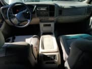 ✅ 2002 Chevrolet Suburban LS • VIN: 3GNEC16TX2G233152 • Лот: 71499875. Опубликован ранее на Copart с пробегом 205 510 миль. Бесплатный доступ к архиву аукционных продаж из США и подробный отчёт об истории автомобиля на DreamBid. Изображение 8.