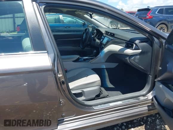 2020 Toyota Camry Hybrid SE с VIN 4T1G31AK4LU543890, выставлен на аукционе IAAI как лот 42829701 с пробегом 93 622 миль миль и . История ставок и продаж доступна на DreamBid. Изображение 5.