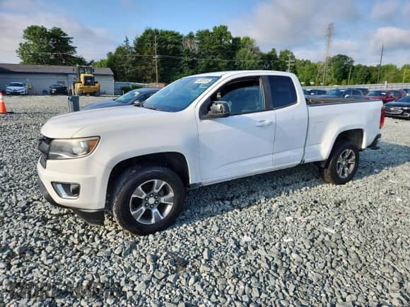 2018 Chevrolet Colorado 4WD Z71 with VIN 1GCHTDEN1J1178954, listed as a Copart auction lot 63001815 with 43,399 mi miles and Clean title. Bid and sale history available at DreamBid. Image 1.