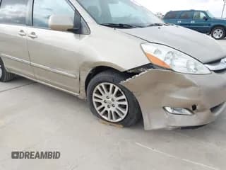 ✅ 2009 Toyota Sienna XLE • VIN: 5TDZK22C69S279145 • Lot: 43703090. Wystawiony na IAAI z przebiegiem 267 013 mil. Bezpłatny archiwum sprzedaży aukcyjnych z USA i szczegółowy raport historii pojazdu na DreamBid. Zdjęcie 6.