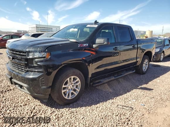 ✅ 2021 Chevrolet Silverado 1500 RST • VIN: 1GCUYEED3MZ341266 • Lot: 77969424. Wystawiony na Copart z przebiegiem 71 462 mil. Bezpłatny archiwum sprzedaży aukcyjnych z USA i szczegółowy raport historii pojazdu na DreamBid. Zdjęcie 1.