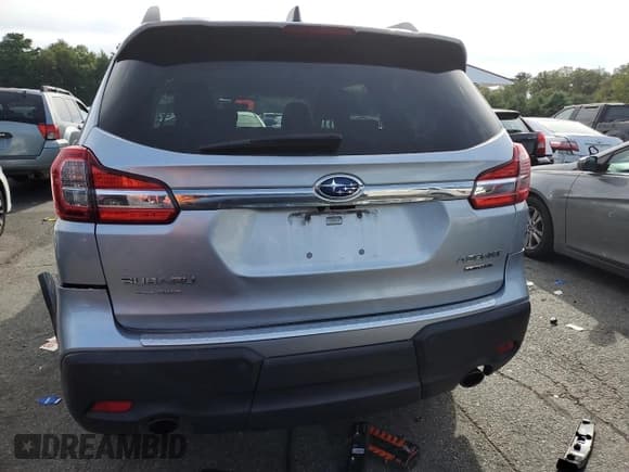 ✅ 2021 Subaru Ascent Limited • VIN: 4S4WMAMD3M3471254 • Lot: 81644835. Listed on Copart with 128,148 mi. Free auction sales archive from the USA and detailed vehicle history report at DreamBid. Image 6.