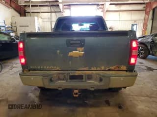 ✅ 2013 Chevrolet Silverado 1500 LT • VIN: 1GCRKSE75DZ324193 • Lot: 90055305. Listed on Copart with 273,559 mi. Free auction sales archive from the USA and detailed vehicle history report at DreamBid. Image 6.