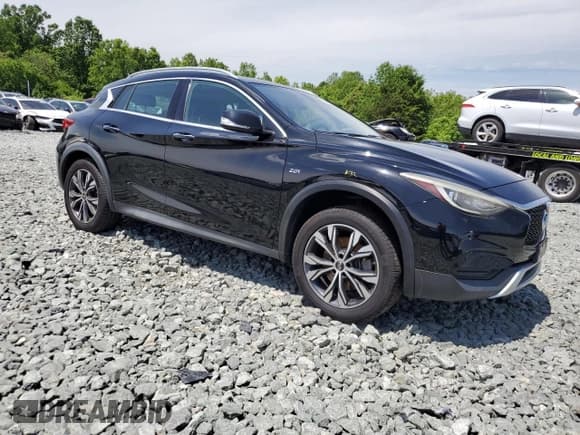 ✅ 2018 Infiniti QX30 Luxury • VIN: SJKCH5CR5JA056439 • Lot: 56048085. Listed on Copart with 121,060 mi. Free auction sales archive from the USA and detailed vehicle history report at DreamBid. Image 4.