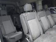 ✅ 2020 Ford Transit XLT • VIN: 1FBAX2CG9LKA54558 • Lot: 43695256. Wystawiony na IAAI z przebiegiem 53 652 mil. Bezpłatny archiwum sprzedaży aukcyjnych z USA i szczegółowy raport historii pojazdu na DreamBid. Zdjęcie 8.