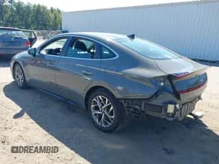 2021 Hyundai Sonata SEL with VIN 5NPEF4JA6MH119683, listed as a IAAI auction lot 43204702 with 93,790 mi miles and . Bid and sale history available at DreamBid. Image 3.