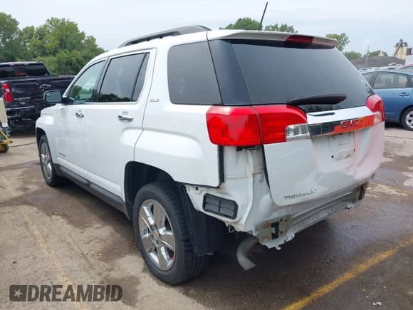 ✅ 2015 GMC Terrain SLE • VIN: 2GKALREK0F6257688 • Lot: 43149766. Listed on IAAI with 121,850 mi. Free auction sales archive from the USA and detailed vehicle history report at DreamBid. Image 3.