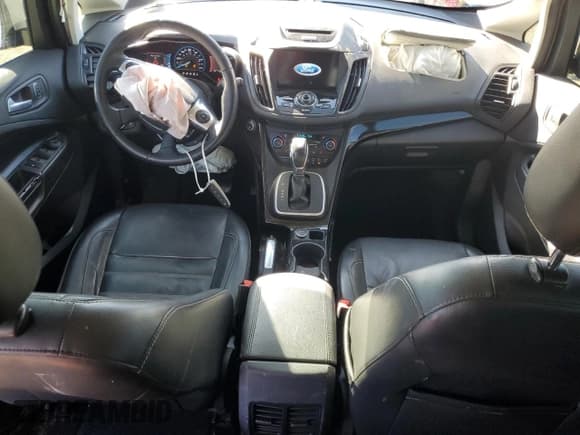 ✅ 2017 Ford C-Max Titanium • VIN: 1FADP5FU0HL101463 • Лот: 86450445. Опубликован ранее на Copart с пробегом 133 760 миль. Бесплатный доступ к архиву аукционных продаж из США и подробный отчёт об истории автомобиля на DreamBid. Изображение 8.