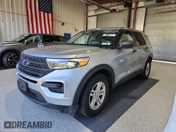 ✅ 2022 Ford Explorer • VIN: 1FMSK7BH8NGB80157 • Lot: 62773395. Wystawiony na Copart z przebiegiem 35 805 mil. Bezpłatny archiwum sprzedaży aukcyjnych z USA i szczegółowy raport historii pojazdu na DreamBid. Zdjęcie 1.