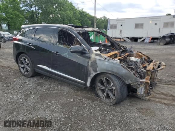 ✅ 2022 Acura RDX Advance • VIN: 5J8TC2H71NL013896 • Lot: 62492665. Wystawiony na Copart z przebiegiem Nie podano. Bezpłatny archiwum sprzedaży aukcyjnych z USA i szczegółowy raport historii pojazdu na DreamBid. Zdjęcie 4.