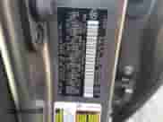 2019 Toyota Camry LE z VIN 4T1B11HK5KU794289, wystawiony jako Copart lot #69141015 z przebiegiem 43 768 mil mil oraz Szkoda całkowita • Salvage title. Historia ofert i sprzedaży dostępna na DreamBid. Obrazek 12.