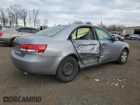 ✅ 2008 Hyundai Sonata GLS • VIN: 5NPET46F88H383023 • Лот: 81427654. Опубликован ранее на Copart с пробегом 91 980 миль. Бесплатный доступ к архиву аукционных продаж из США и подробный отчёт об истории автомобиля на DreamBid. Изображение 3.