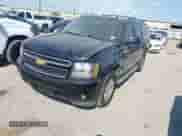 2014 Chevrolet Suburban LT z VIN 1GNSCJE05ER195862, wystawiony jako IAAI lot #43210972 z przebiegiem 296 051 mil mil oraz . Historia ofert i sprzedaży dostępna na DreamBid. Obrazek 17.