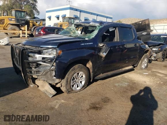 ✅ 2019 Chevrolet Silverado 1500 LT • VIN: 3GCUYDED3KG214301 • Lot: 70360864. Wystawiony na Copart z przebiegiem 64 706 mil. Bezpłatny archiwum sprzedaży aukcyjnych z USA i szczegółowy raport historii pojazdu na DreamBid. Zdjęcie 1.