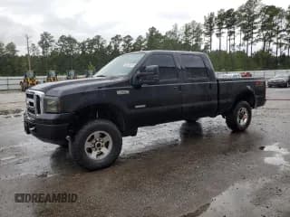 ✅ 2007 Ford F-250 XL • VIN: 1FTSW21P47EA05813 • Лот: 82125315. Опубликован ранее на Copart с пробегом Не указан. Бесплатный доступ к архиву аукционных продаж из США и подробный отчёт об истории автомобиля на DreamBid. Изображение 1.