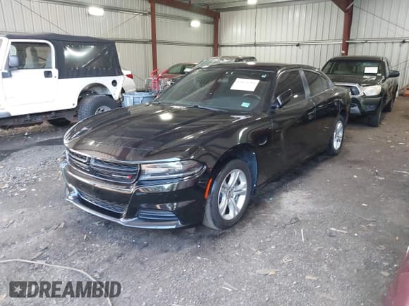 ✅ 2020 Dodge Charger SXT • VIN: 2C3CDXBG1LH123671 • Lot: 43473719. Wystawiony na IAAI z przebiegiem 98 637 mil. Bezpłatny archiwum sprzedaży aukcyjnych z USA i szczegółowy raport historii pojazdu na DreamBid. Zdjęcie 17.