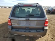 ✅ 2010 Ford Escape XLS • VIN: 1FMCU0C79AKD43207 • Лот: 92523155. Опубликован ранее на Copart с пробегом 166 052 миль. Бесплатный доступ к архиву аукционных продаж из США и подробный отчёт об истории автомобиля на DreamBid. Изображение 6.