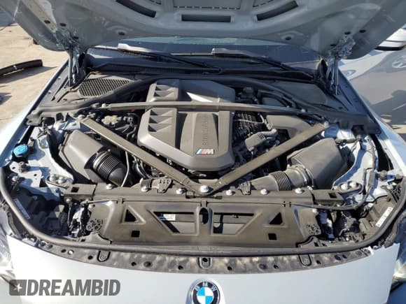 ✅ 2024 BMW M2 • VIN: 3MF13DM07R8E65811 • Lot: 45669095. Listed on Copart with 8,952 mi. Free auction sales archive from the USA and detailed vehicle history report at DreamBid. Image 11.