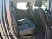 2020 Chevrolet Colorado 2WD Z71 z VIN 1GCGSDEN3L1226598, wystawiony jako Copart lot #57973175 z przebiegiem 68 351 mil mil oraz Szkoda całkowita • Salvage title. Historia ofert i sprzedaży dostępna na DreamBid. Obrazek 10.