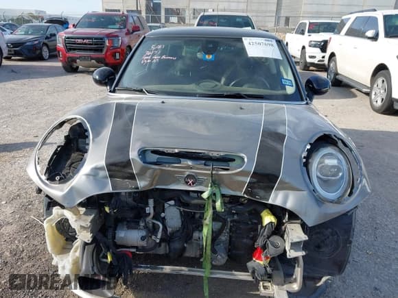 ✅ 2019 MINI Hardtop Cooper S • VIN: WMWXP7C56K2A53061 • Lot: 42507698. Wystawiony na IAAI z przebiegiem 35 805 mil. Bezpłatny archiwum sprzedaży aukcyjnych z USA i szczegółowy raport historii pojazdu na DreamBid. Zdjęcie 12.