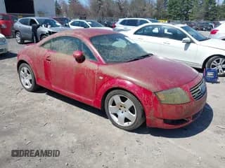 ✅ 2001 Audi TT • VIN: TRUWT28N611002740 • Lot: 42083773. Wystawiony na IAAI z przebiegiem 125 418 mil. Bezpłatny archiwum sprzedaży aukcyjnych z USA i szczegółowy raport historii pojazdu na DreamBid. Zdjęcie 1.